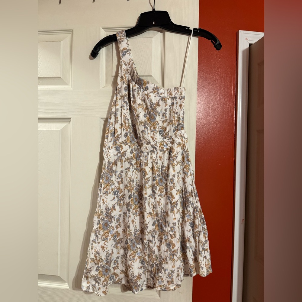 One shoulder dress w/pockets